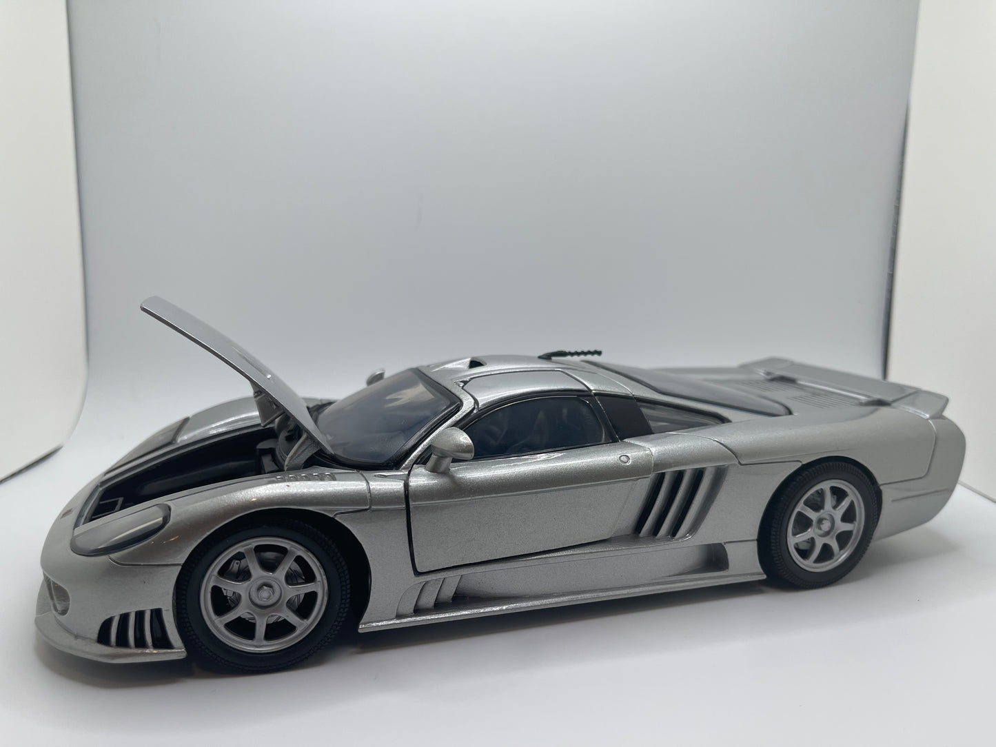 Bruce Almighty CUSTOM 1/18 Scale Model Saleen S7