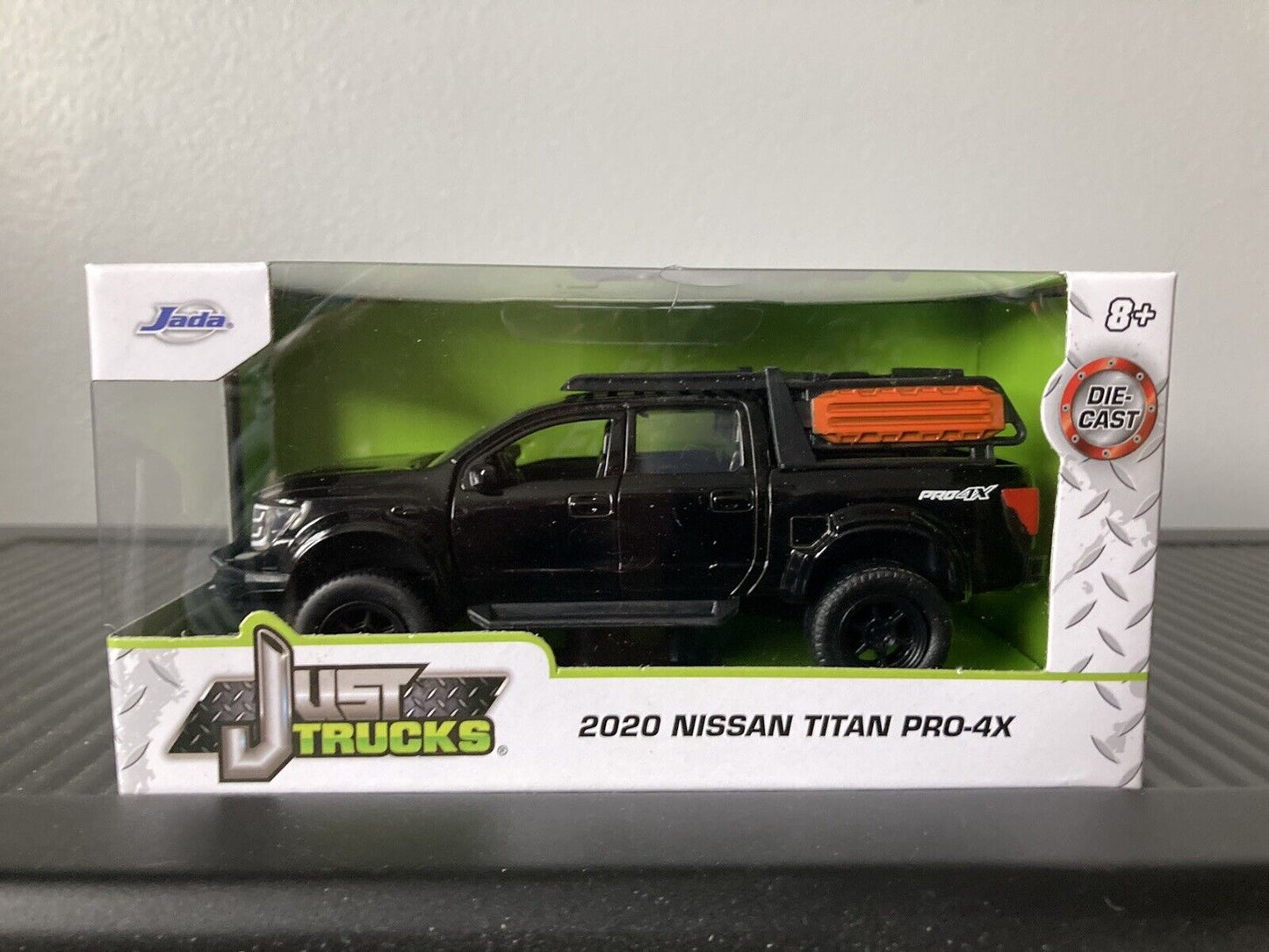 2020 NISSAN TITAN PRO-4X 1:32 BY JADA