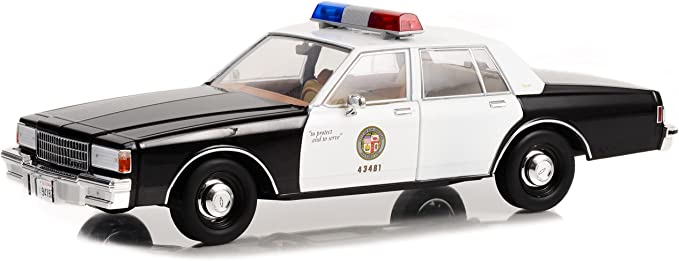 1986 Chevrolet Caprice Black and White LAPD (Los Angeles Police Department) "MacGyver" (1985-1992) TV Series "Artisan Collection" 1/18 Diecast Model Car by Greenlight