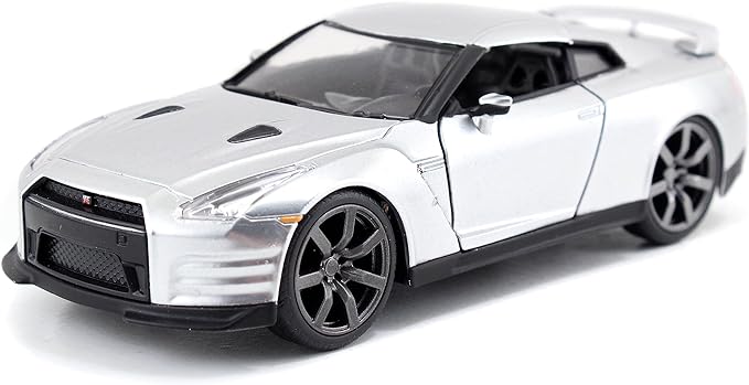 Fast & Furious 1:32 2009 Brian's Nissan GT-R R35 Die-Cast Car