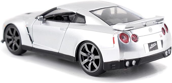 Fast & Furious 1:32 2009 Brian's Nissan GT-R R35 Die-Cast Car