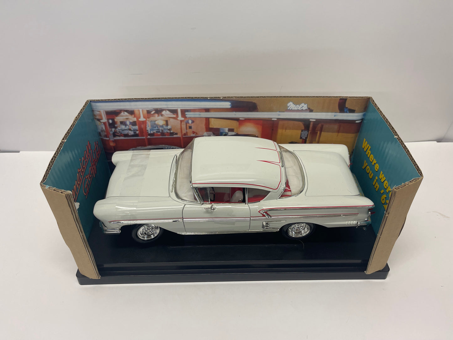 1/18 ERTL AMERICAN MUSCLE AMERICAN GRAFFITI '58 CHEVY IMPALA