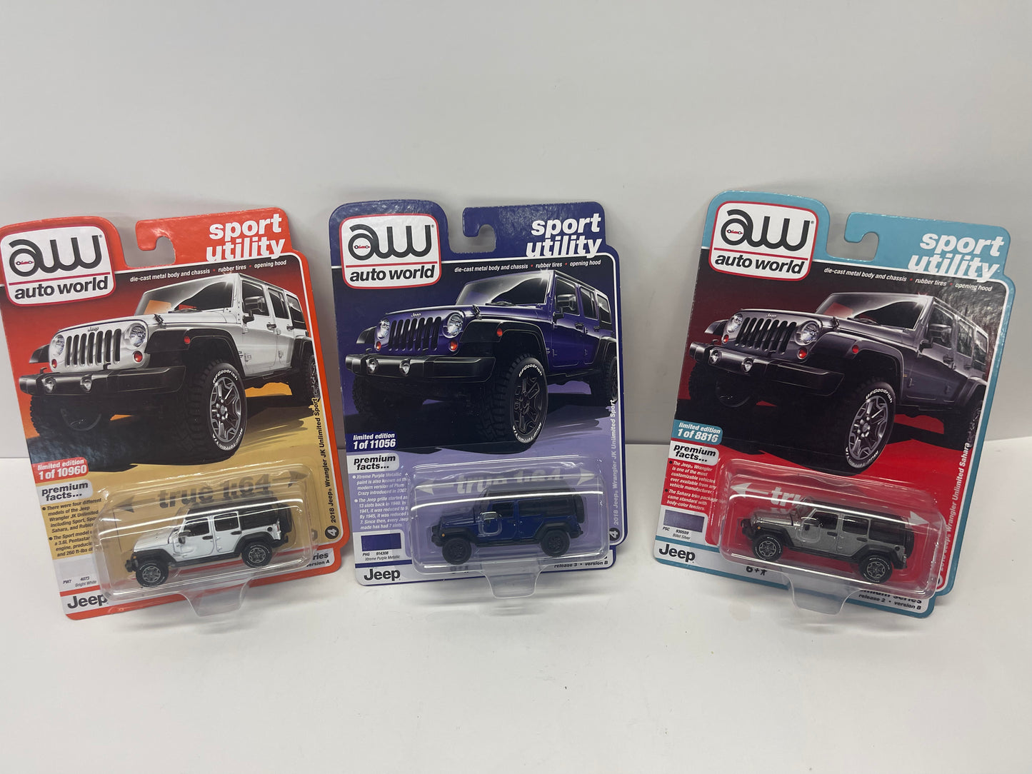 AUTO WORLD 1:64 2018 JEEP WRANGLER "YOU PICK"