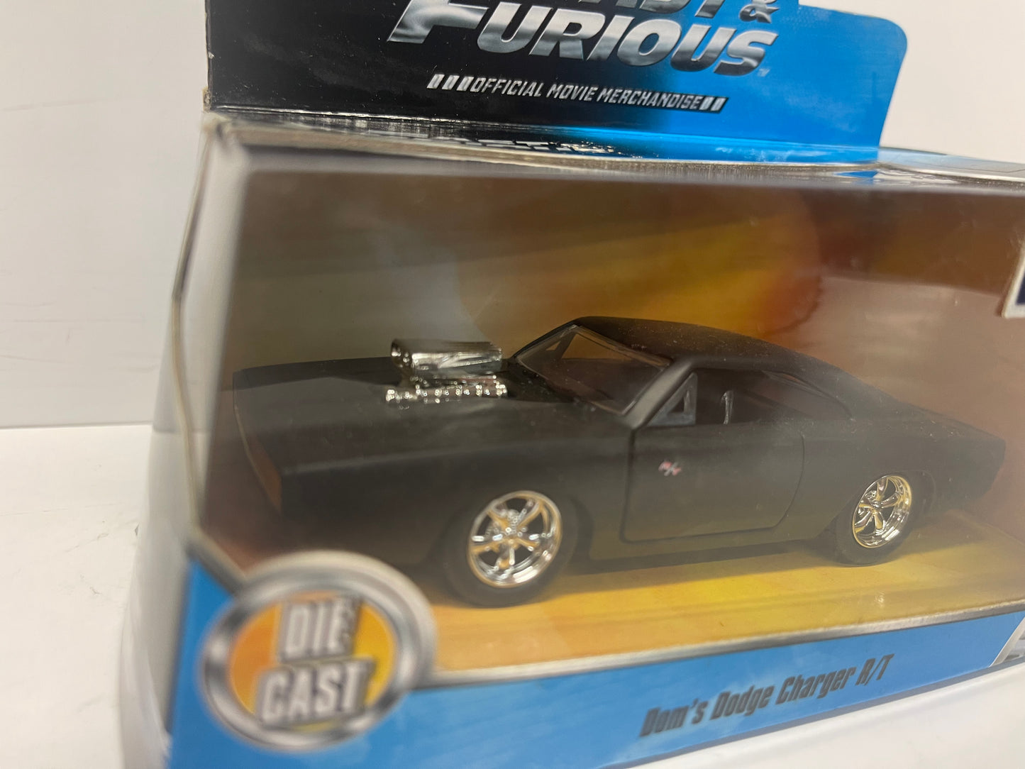 DOM'S DODGE CHARGER R/T 2015 JADA TOYS FAST & FURIOUS FURIOUS 7 1:32