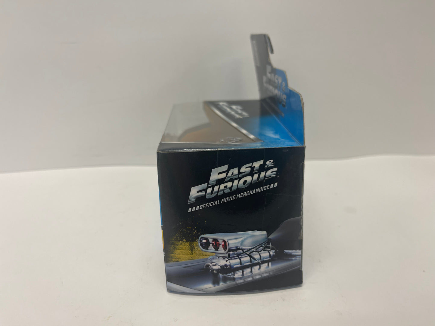 DOM'S DODGE CHARGER R/T 2015 JADA TOYS FAST & FURIOUS FURIOUS 7 1:32