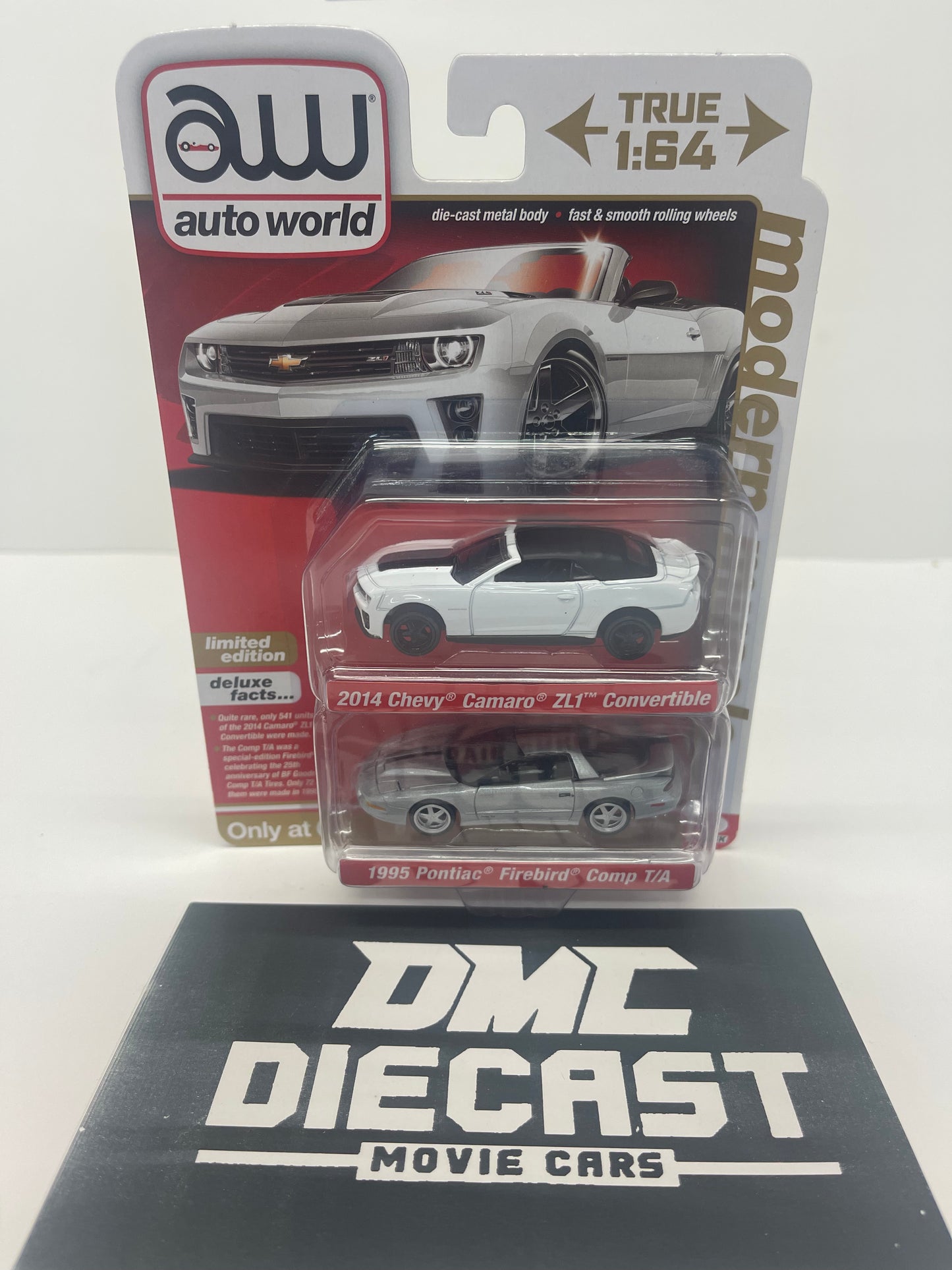 Auto World Target Exclusif 2 Pack Camaro Comp T/A Firebird Trans Am ZL1