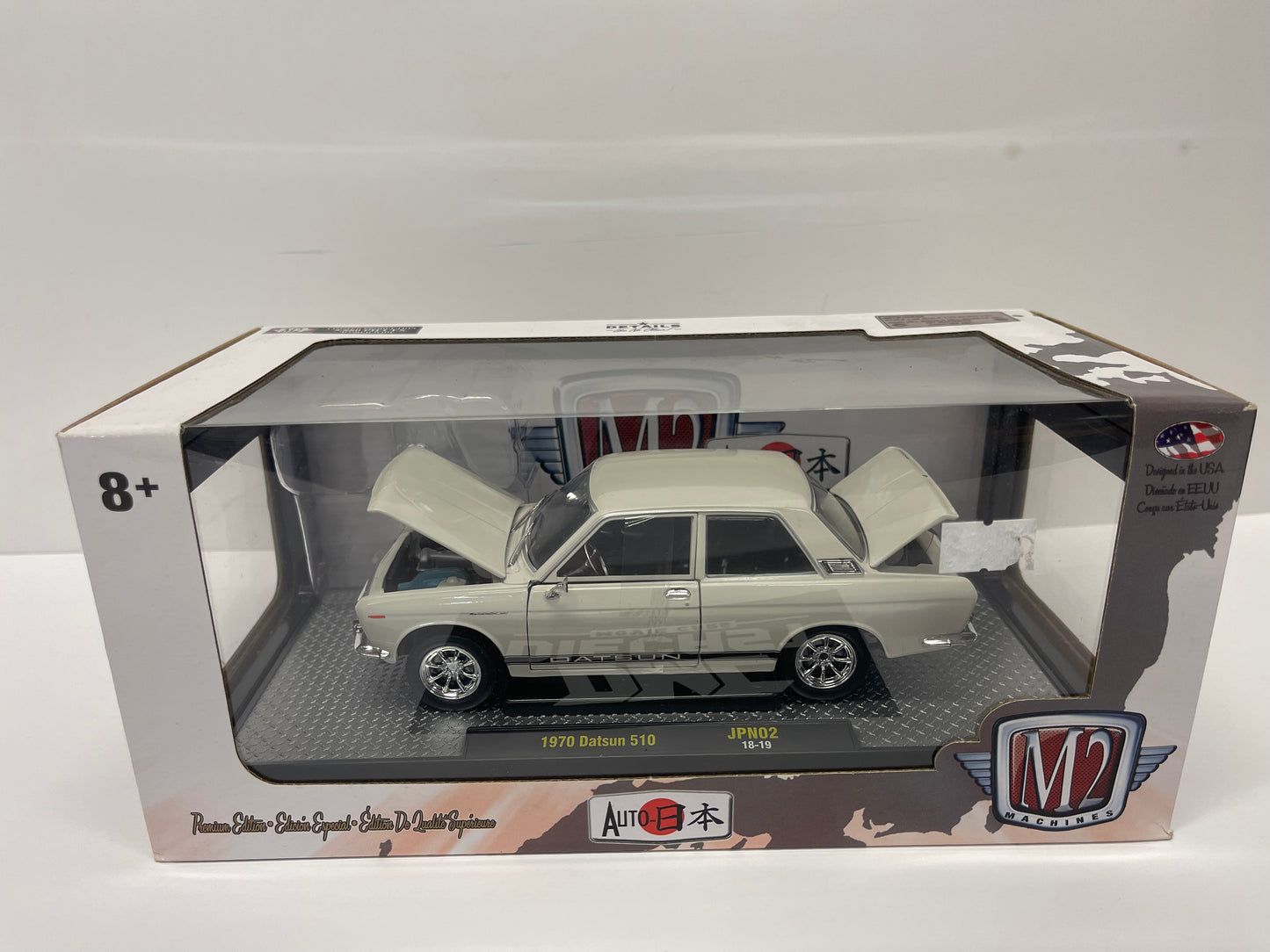 M2 Machines 1970 DATSUN 510 ☀ off-white ☀ AUTO-JAPAN ☀JPN02 18-19 ☀1:24 SCALE