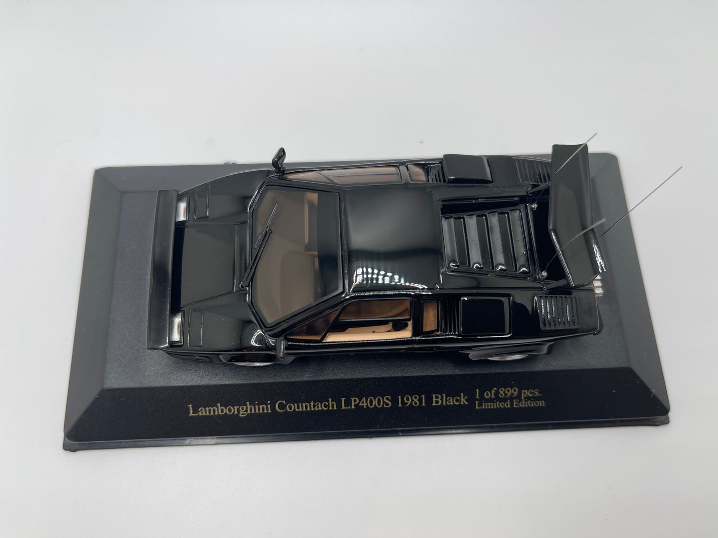 "CANNONBALL RUN" 1/43 Lamborghini Countach LP400S 1981 Black ZI-L06 Mini Car 889 Limited