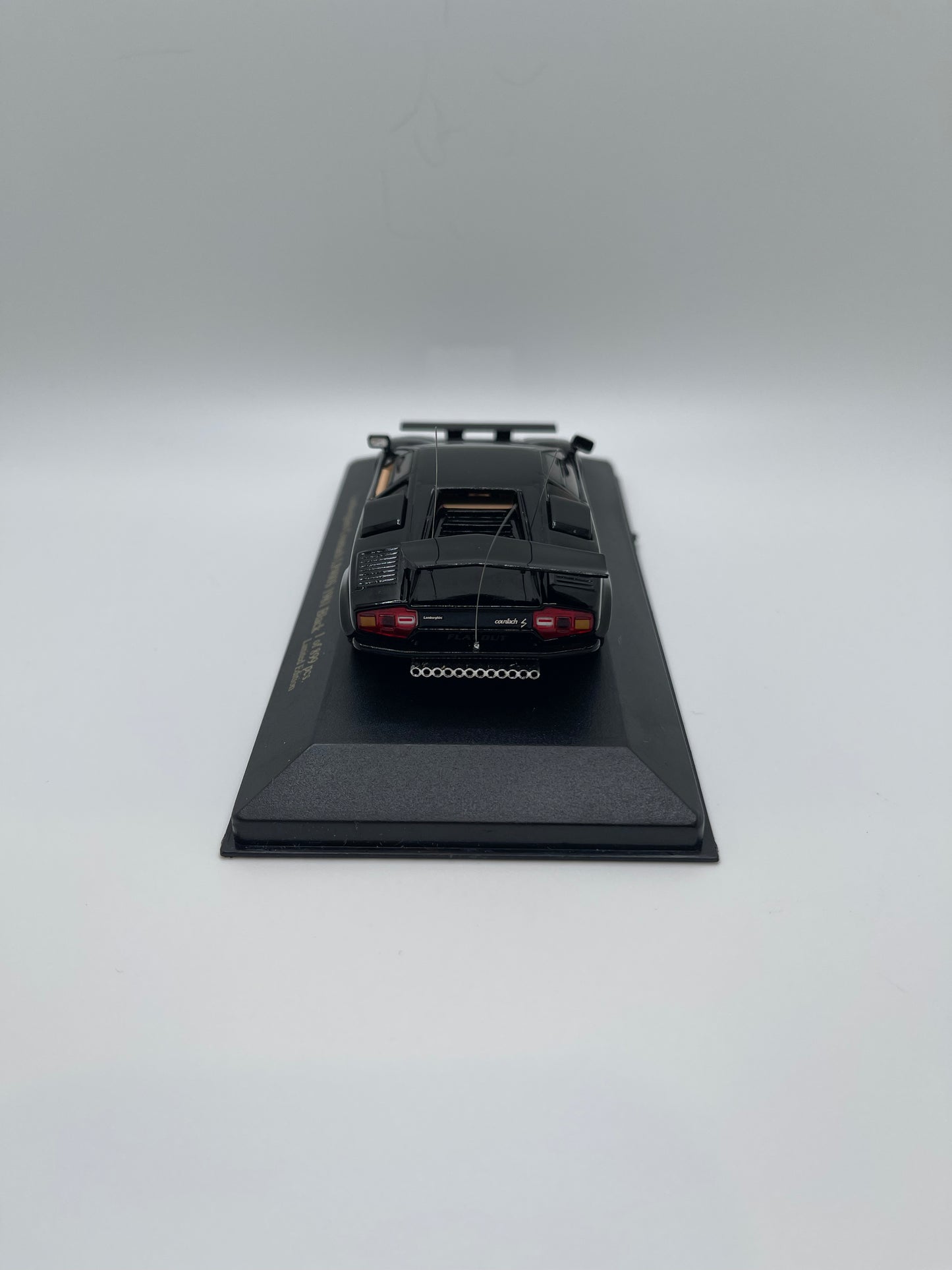 "CANNONBALL RUN" 1/43 Lamborghini Countach LP400S 1981 Black ZI-L06 Mini Car 889 Limited