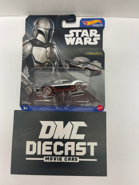 Hot Wheels Star Wars Character Cars Toys Die-Cast 1:64 Scale - The Mandalorian
