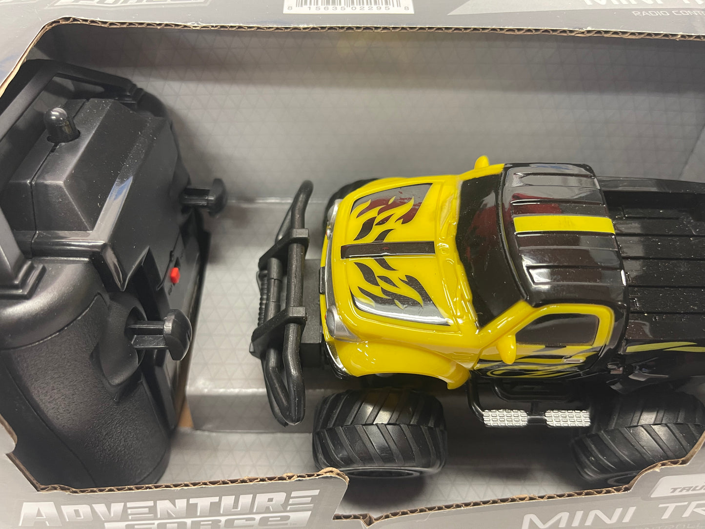 Adventure Force Mini Fire Truck & Yellow/blk TRUCK SET