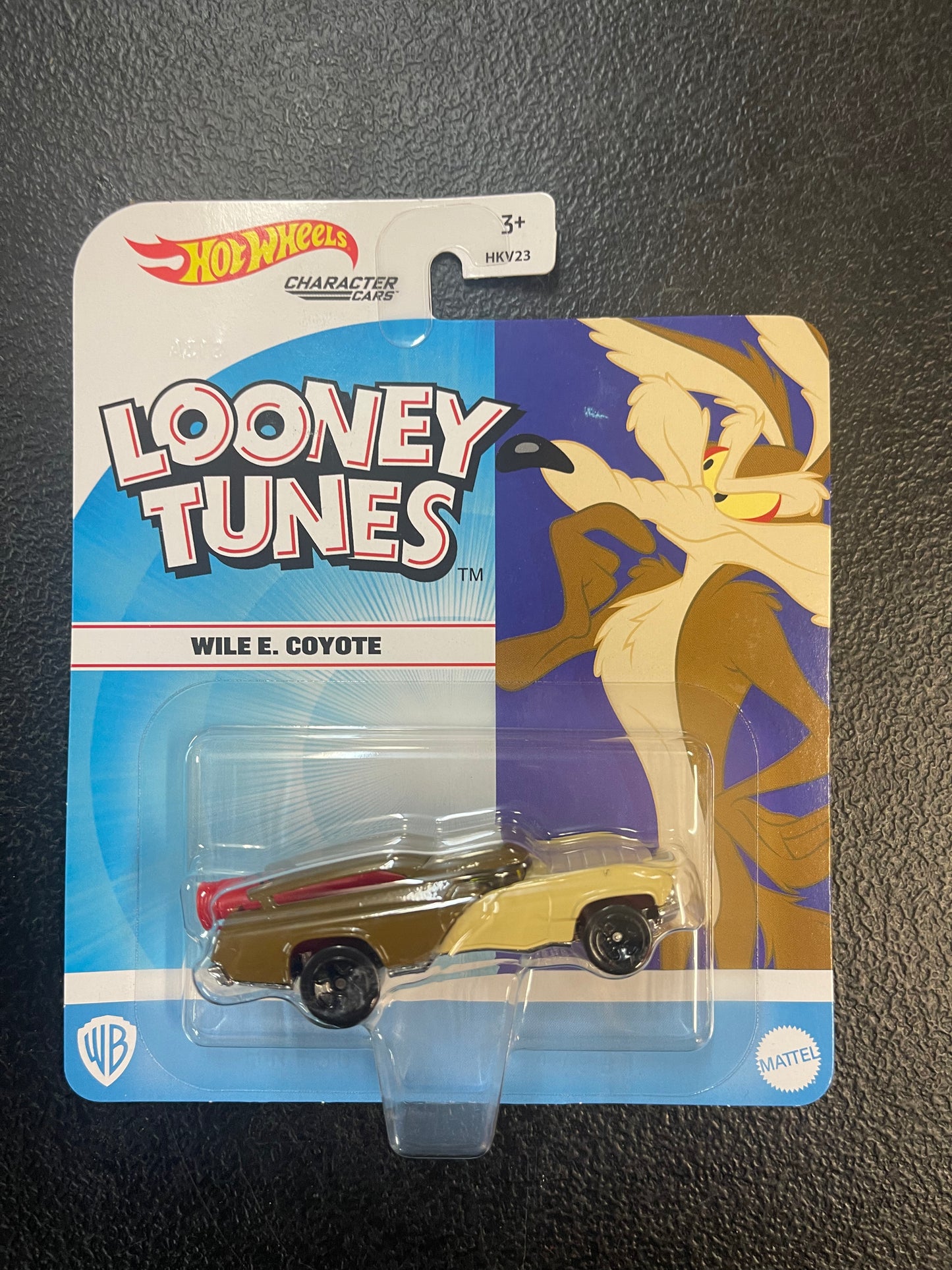 HOTWHEELS LOONEY TUNES "YOU PICK" 1:64