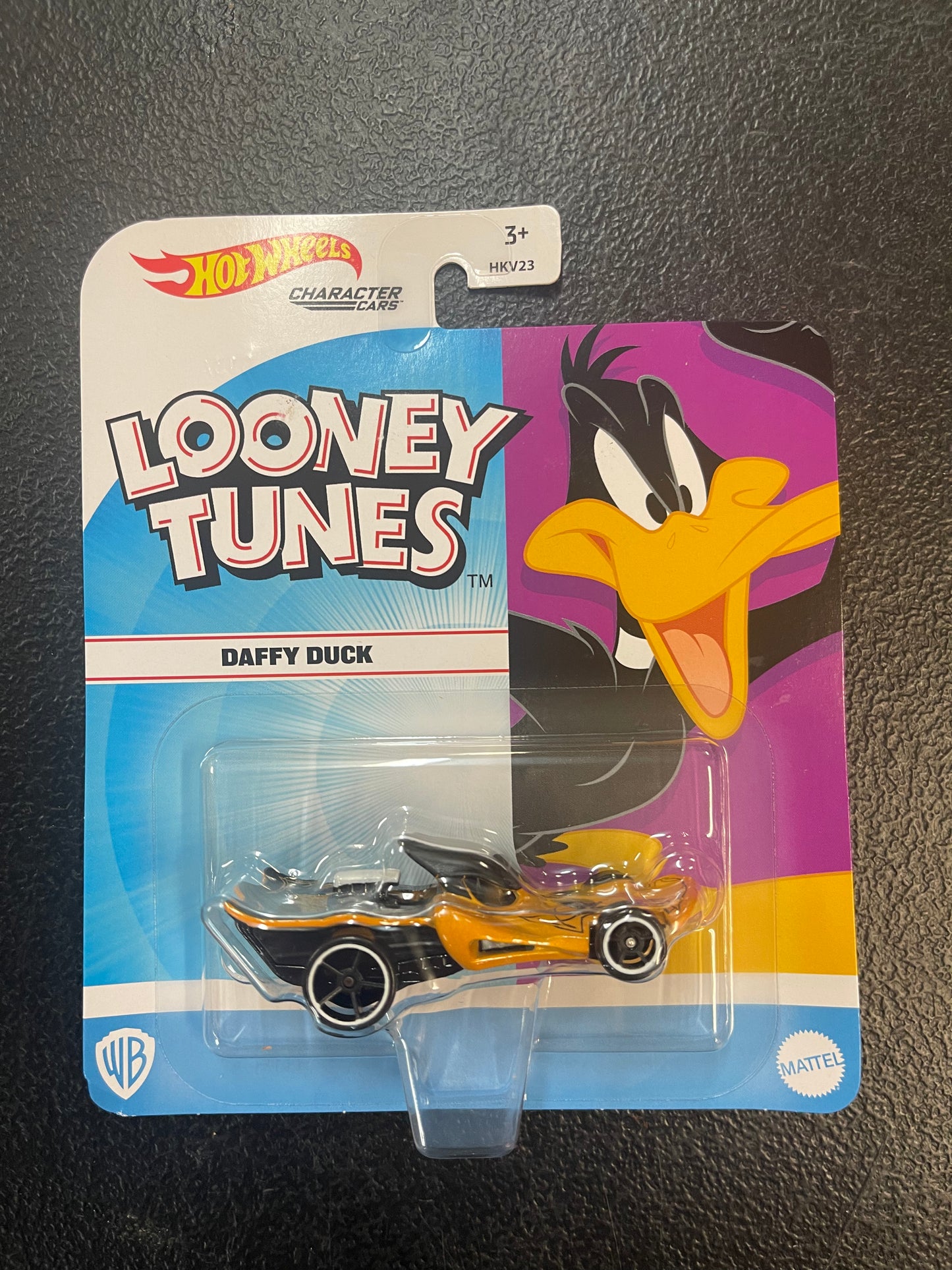 HOTWHEELS LOONEY TUNES "YOU PICK" 1:64