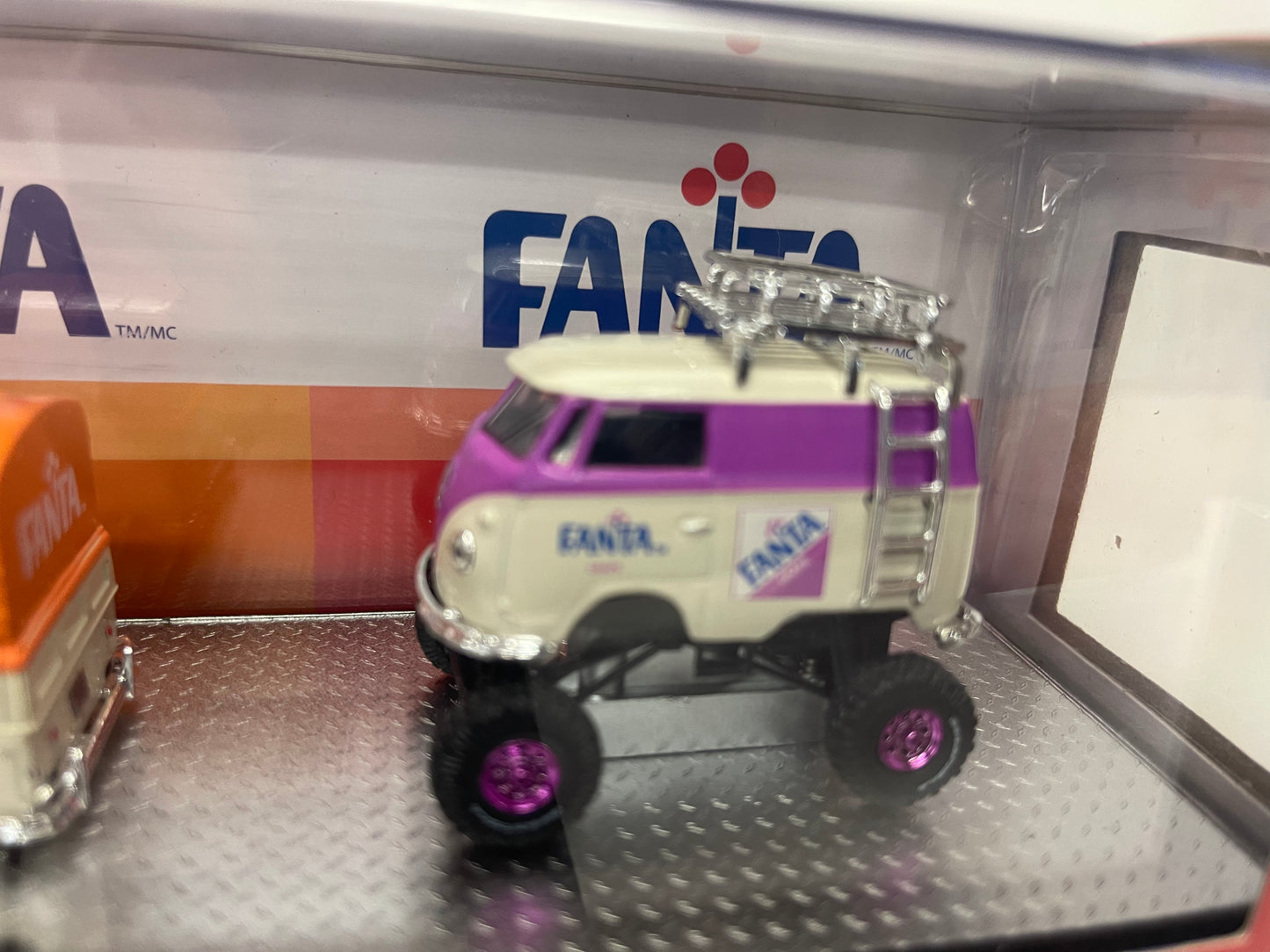 M2 Machine Fanta 1960 VW Delivery Van, Volkswagen, VW 4x4 Delivery Van TW25