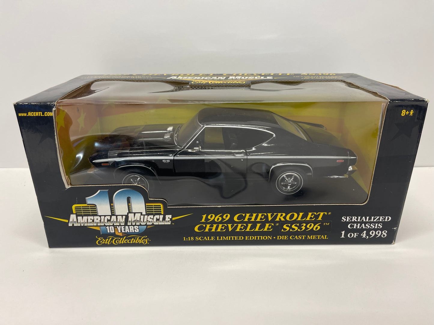 1969 Chevrolet Chevelle SS396 1:18 ERTL Black Die Cast Black