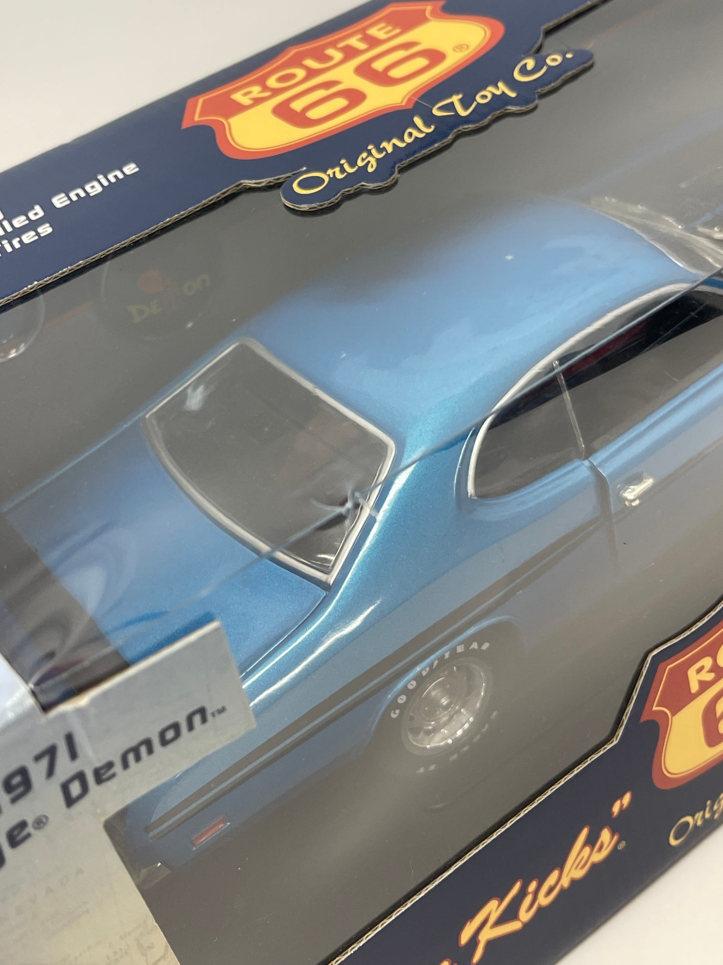 1971 Dodge Demon 1:18 Scale Model Car by: Route 66 w/ Key Chain