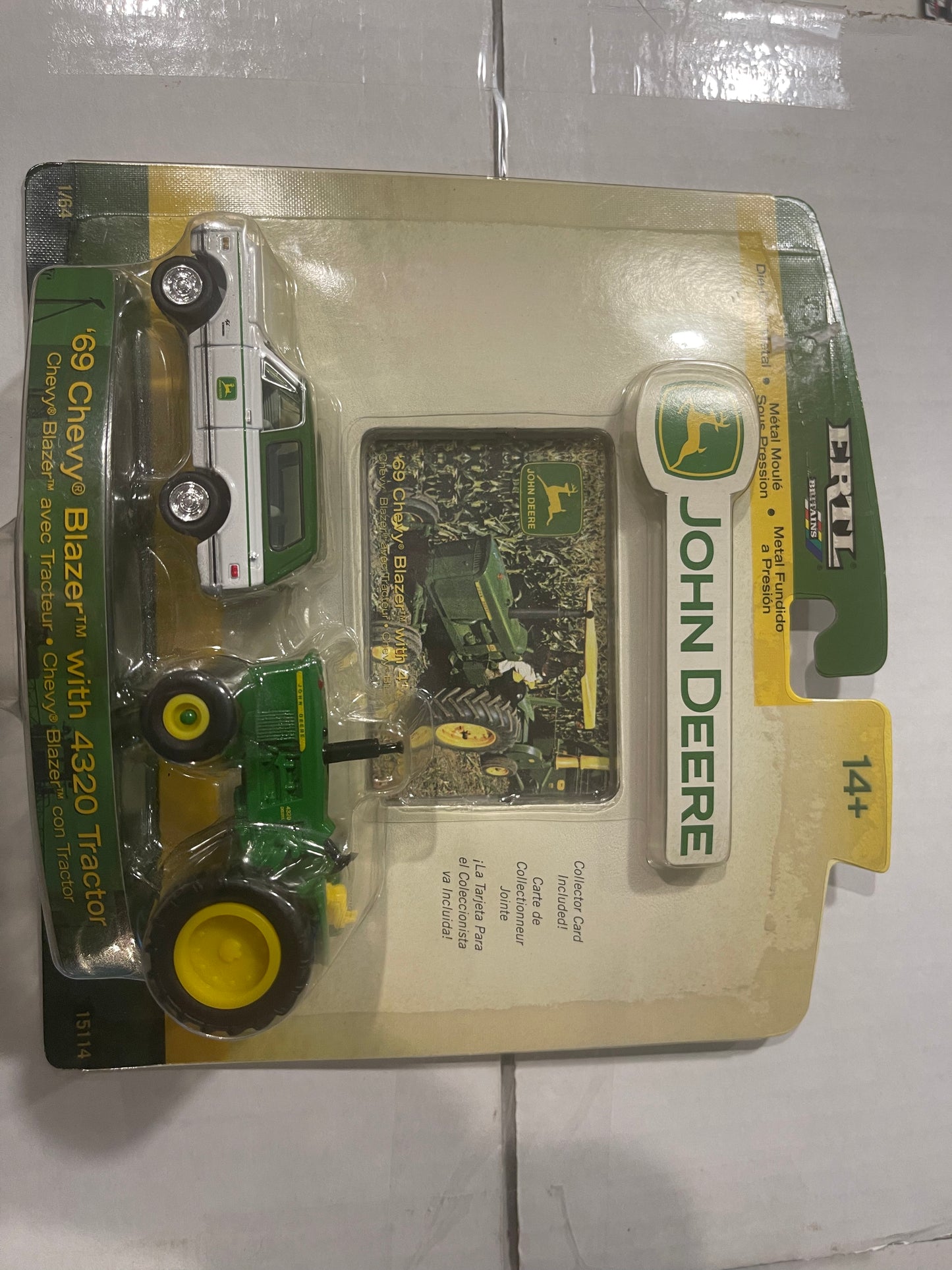 1/64 John Deere 69 Chevy Blazer With 4320 Tractor BY: ERTL