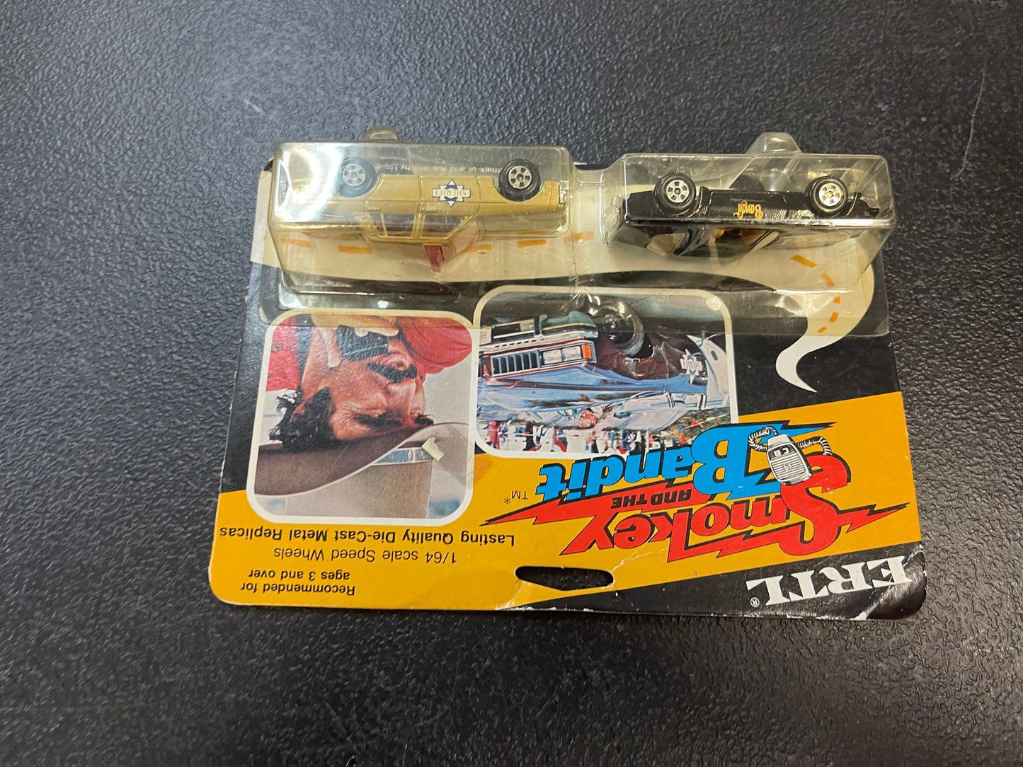 1980 ERTL 1/64 Bandit and Sheriff’s Cruiser Giftset 2 Pack OnCard
