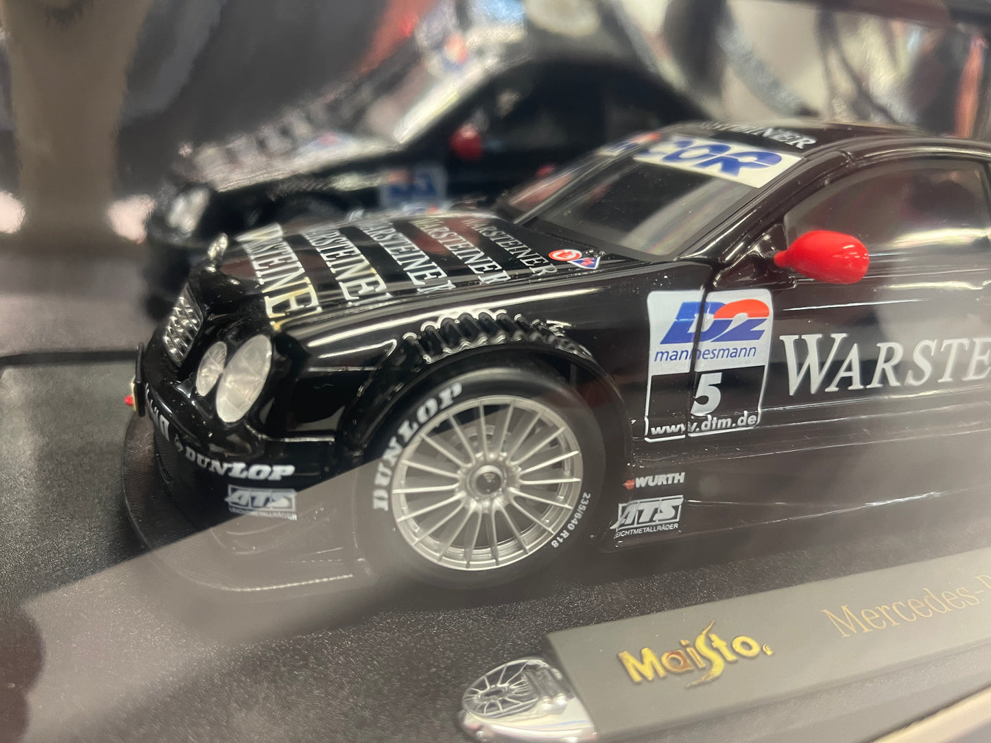 1/18 MAISTO GT RACING 2000 MERCEDES-BENZ CLK-DTM 2000