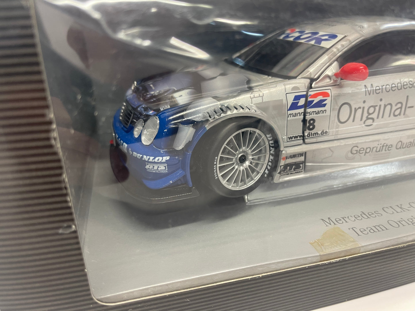 Maisto Edition Motorsports 1/18 MERCEDES-GTR 1998 For Dealers