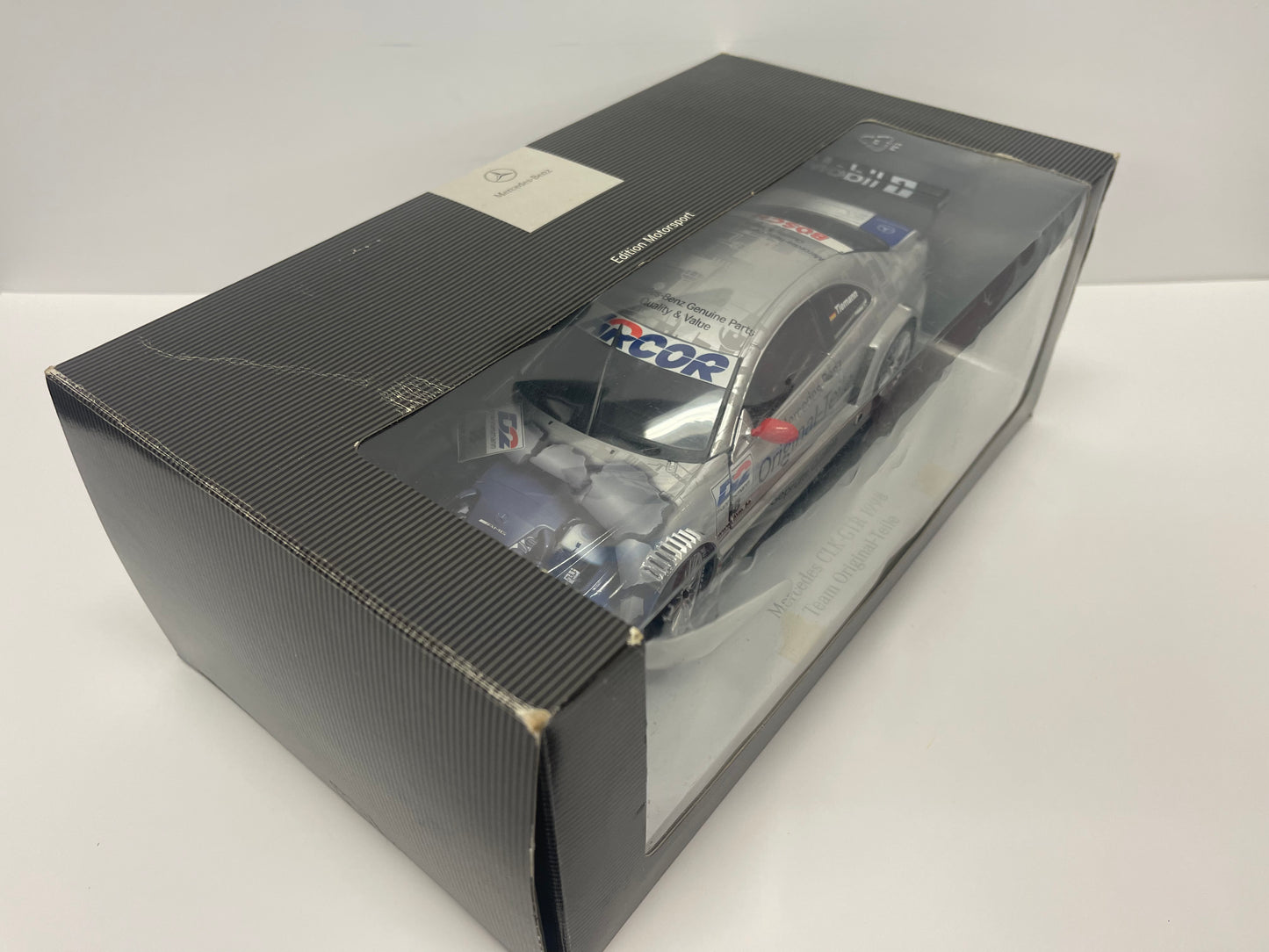 Maisto Edition Motorsports 1/18 MERCEDES-GTR 1998 For Dealers