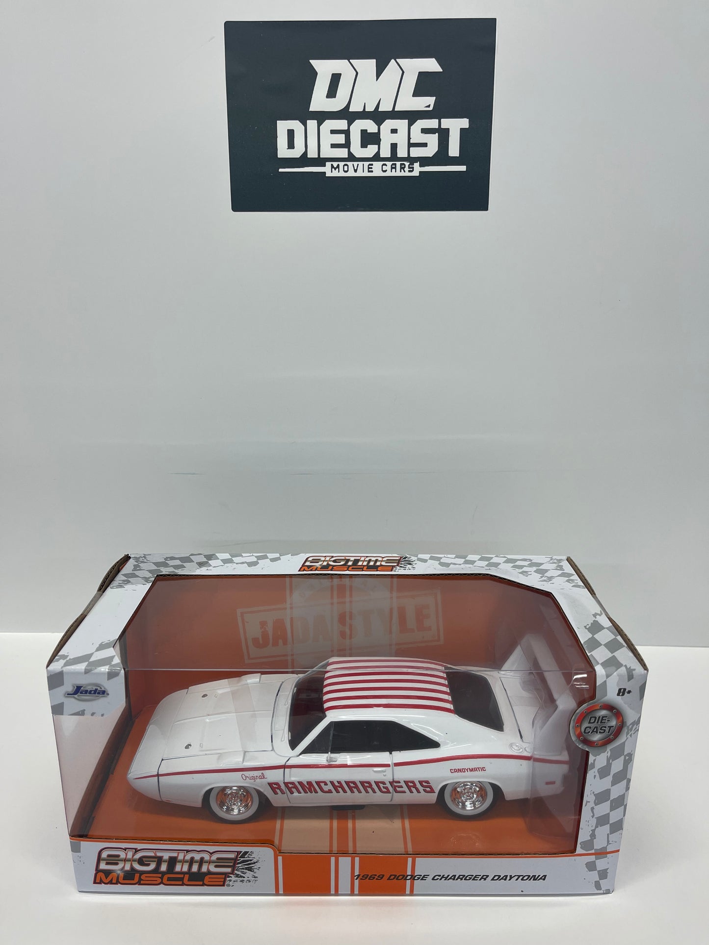 1/24 scale diecast car model of 1969 Dodge Charger Daytona "Bigtime Muscle" Series die cast model car by Jada.