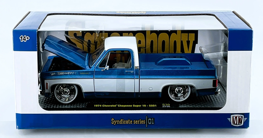 M2 Machines 1974 Chevrolet Cheyenne Super 10-SS01 Squarebody Syndicate 1:24
