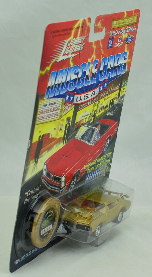 Johnny Lightning Muscle Cars USA 1969 Olds 442 Series 2 Coin #12114 Gold 1994