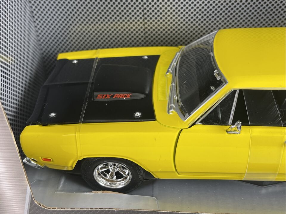 Motor Max 2023 American Legends Premium Collection 1969 Dodge Coronet Super Bee