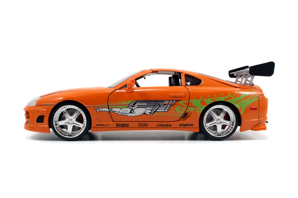 Jada Diecast Metal 1:24 Fast and Furious 1995 Toyota Supra Orange Brian OConner