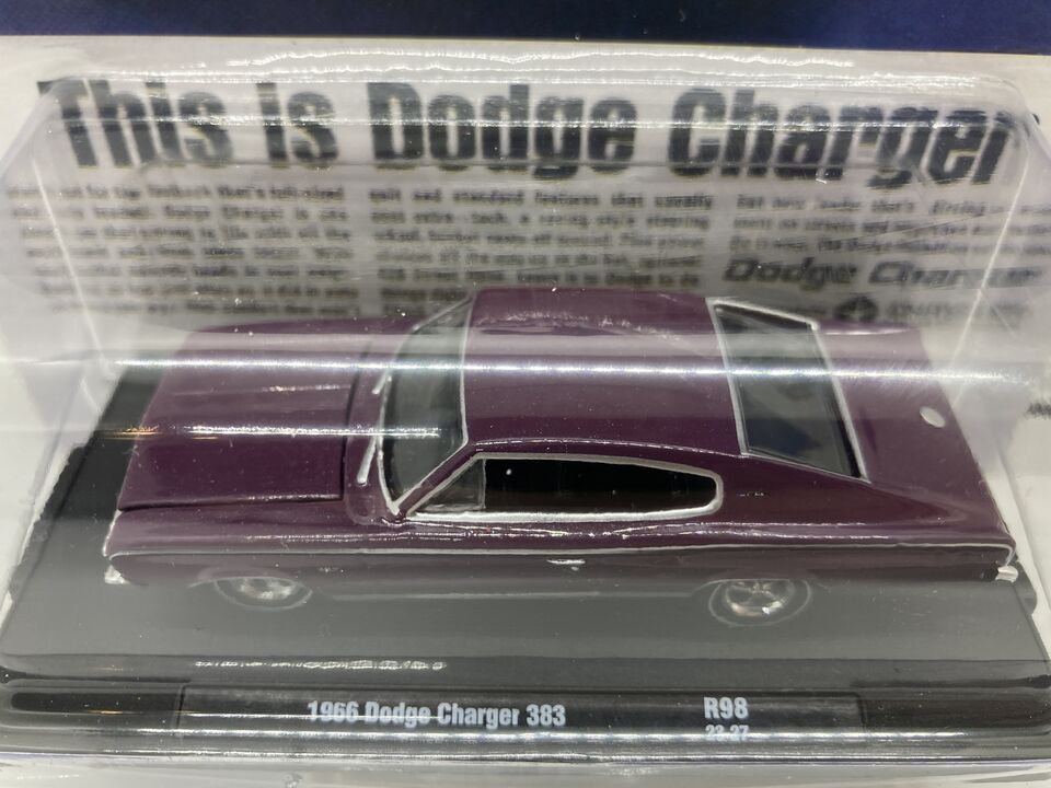 M2 Machines Auto-Drivers 1:64 R98 1966 Dodge Charger 383