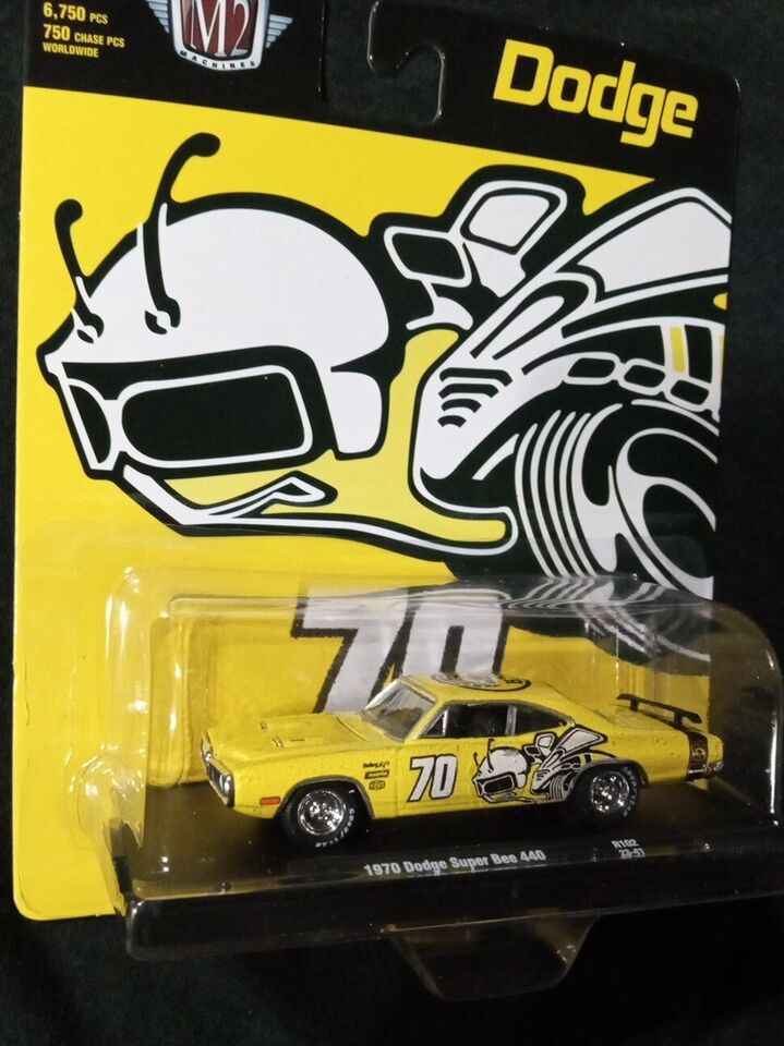 M2 Machines Auto Drivers 1970 Dodge Super Bee 440 chrome Die Cast