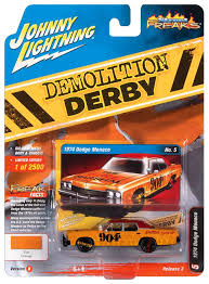 1974 DODGE MONACO DEMOLITION DERBY Johnny Lightning R3 #5