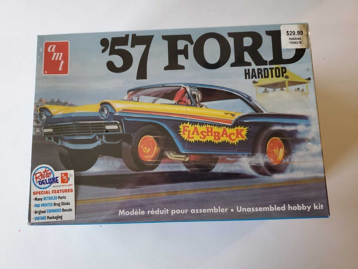 AMT Ford Hardtop "Flashback" 1957 1/25 Model Car - New/Sealed