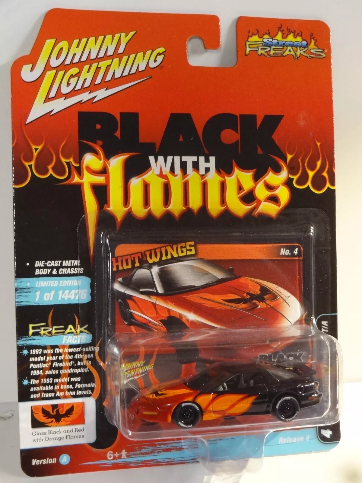 JOHNNY LIGHTNING - BLACK WITH RED FLAMES - 1993 PONTIAC FIREBIRD TRANS AM