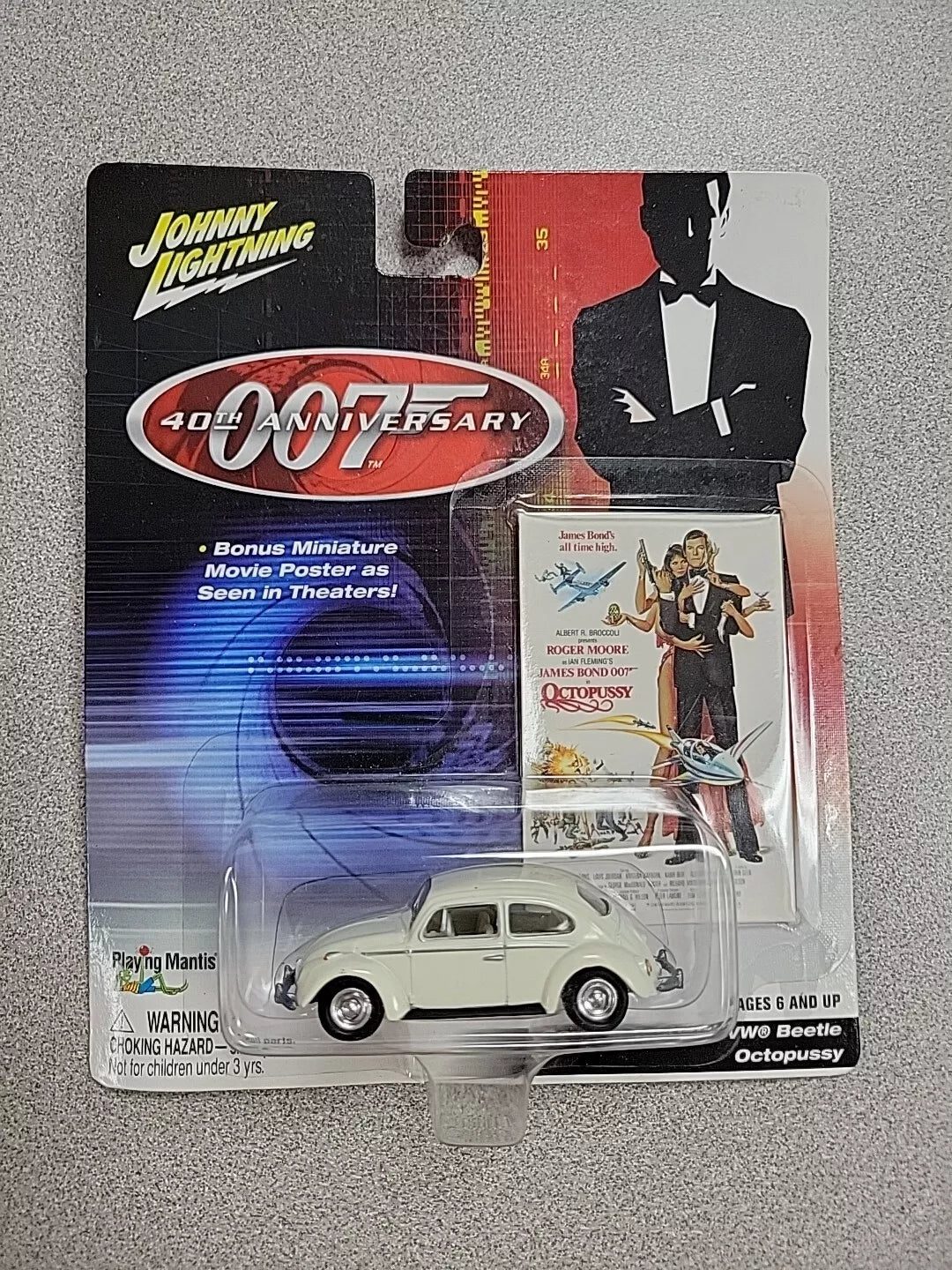 2002 JOHNNY LIGHTNING 40th Anniversary 007 German Tourists VW Beetle Octopussy