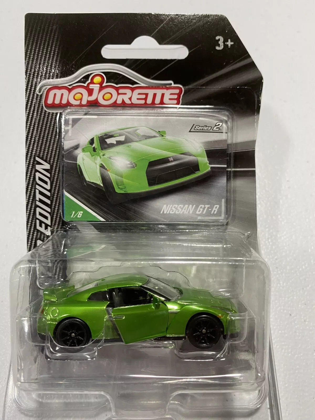 Majorette Nissan GT-R R 35 Limited Edition Series 2 Green New NIB 1/64th scale