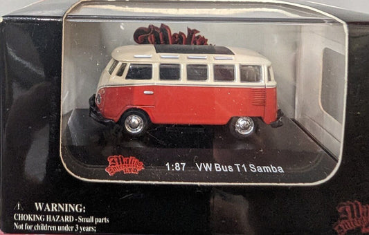 Malibu International 108 1:87 Red/Beige VW Bus T1 Samba