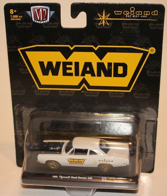 M2 MACHINES 1969 PLYMOUTH ROAD RUNNER 440, WEIAND, WHITE, 1:64