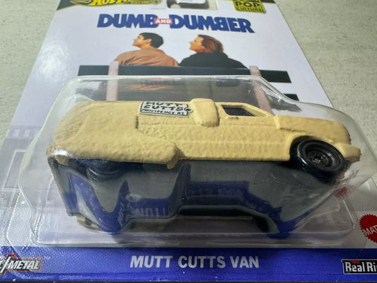 Hot Wheels Premium Pop Culture Dumb and Dumber Mutt Cutts Van Dog