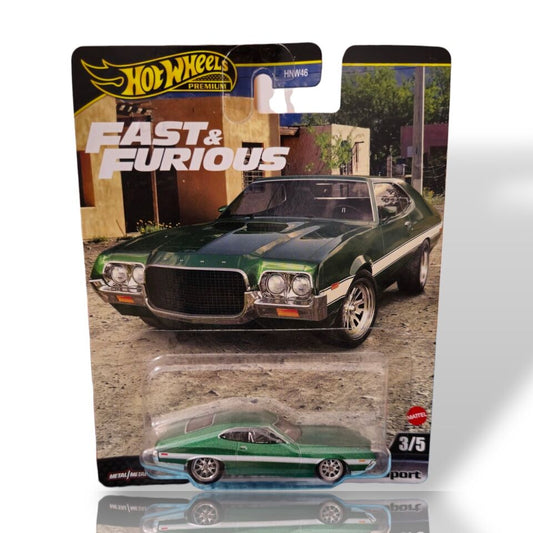 2024 Hot Wheels Premium Fast & Furious 1972 Ford Gran Torino Sport 3/5